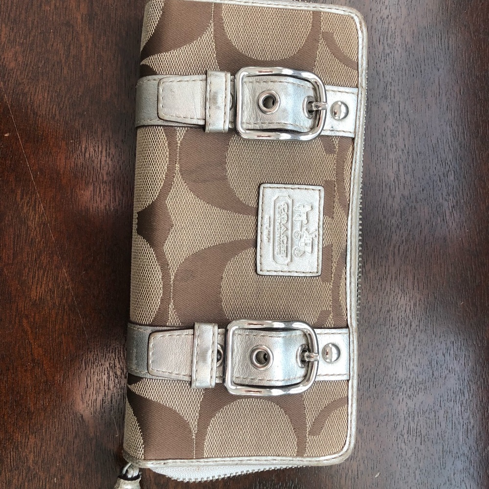 Coach wallet